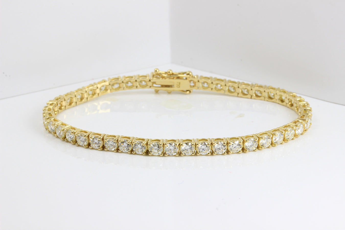 Malakan 14K Yellow Gold 8.21ctw 7" Tennis Style Diamond Bracelet