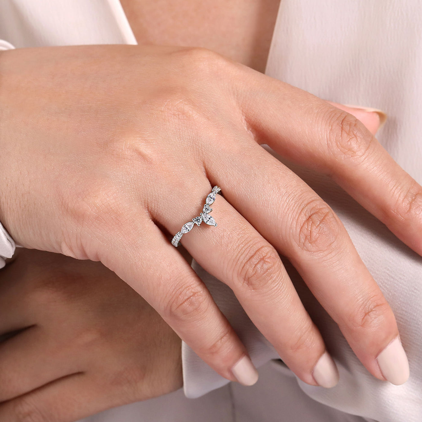 Gabriel 14K White Gold 0.454ctw Chevron Diamond Band