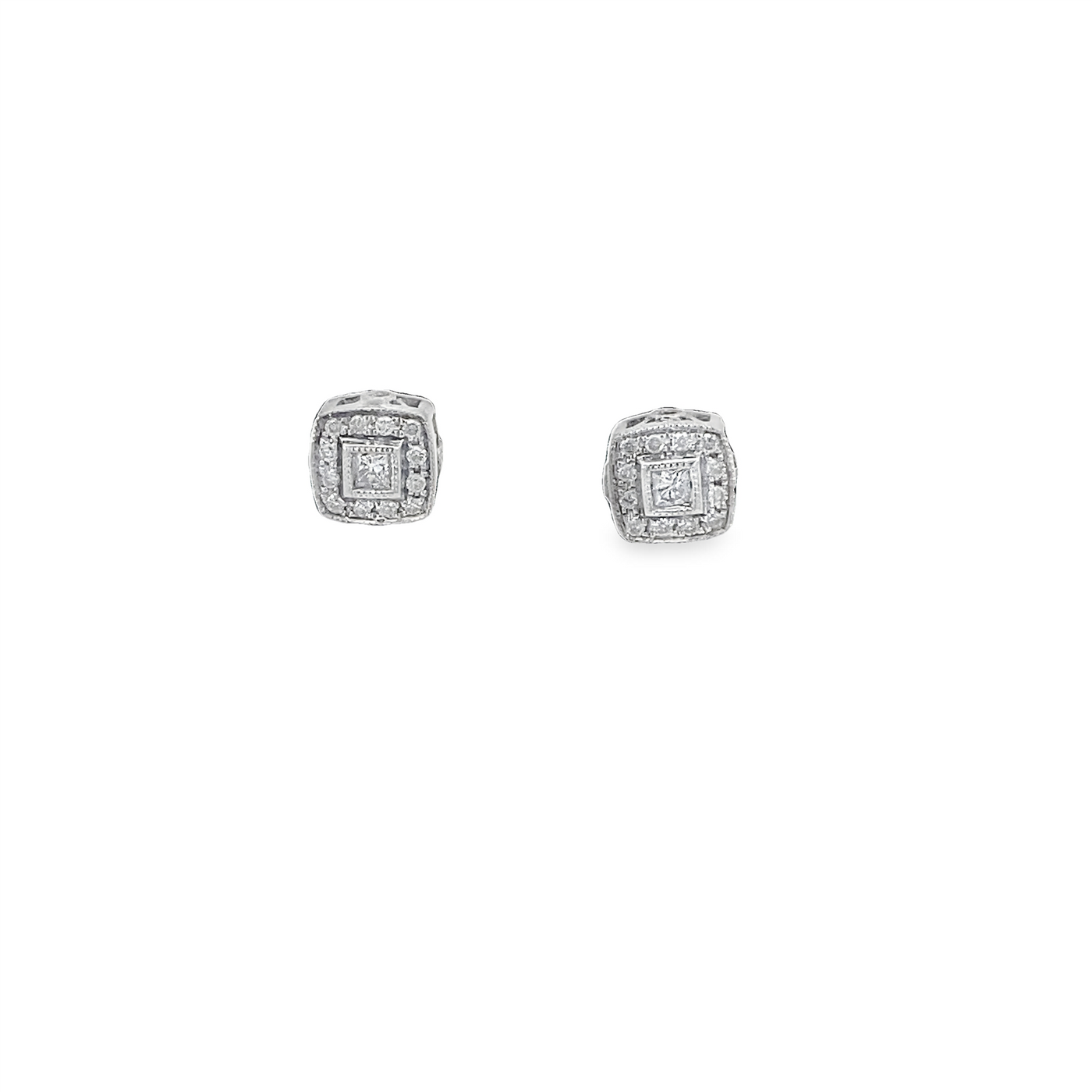 Estate 10K White Gold .25ctw Cluster Style Diamond Earrings