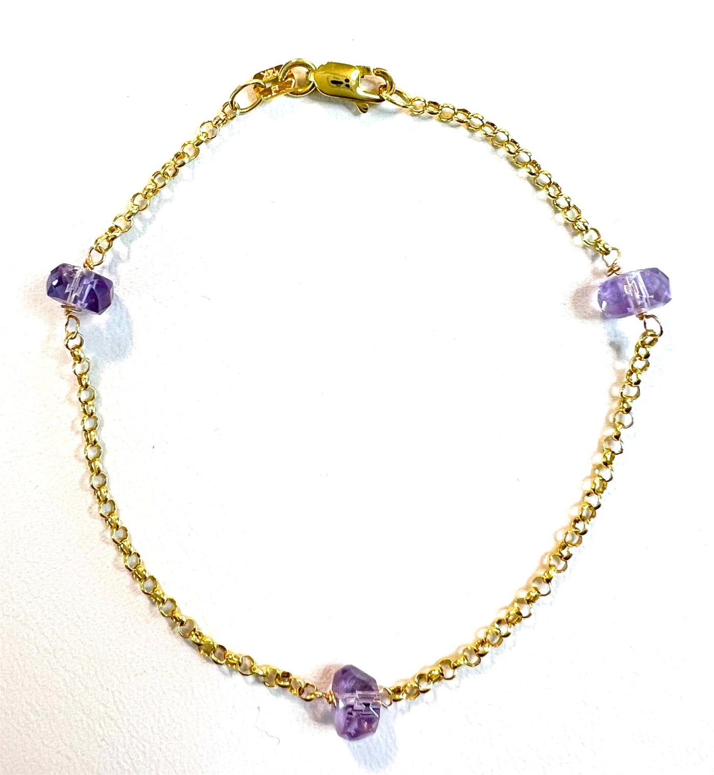 14K Yellow Gold 7" Station Style Bracelet Featuring Amethysts