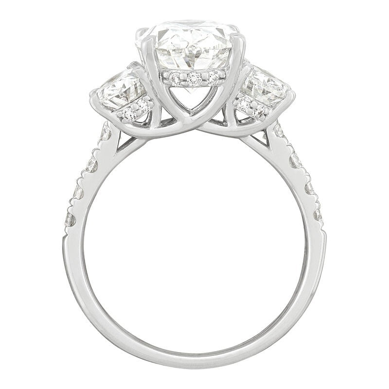 Lab Grown Diamond Engagement Ring